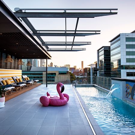 فندق أوفولو ذا فالي بريسباين بريزبين المظهر الخارجي الصورة Rooftop pool at the Hotel