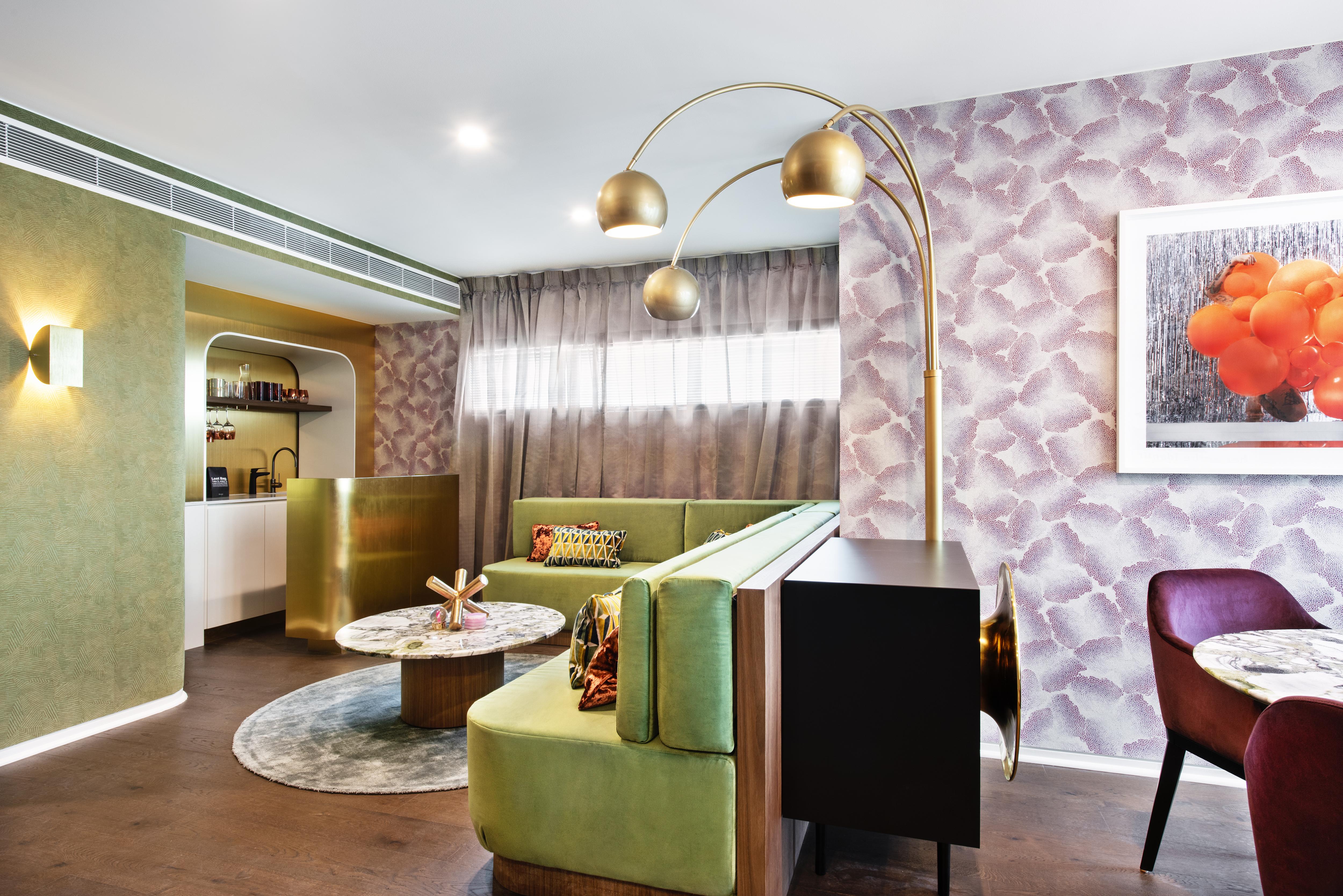 فندق أوفولو ذا فالي بريسباين بريزبين المظهر الخارجي الصورة The interior of the 2018 refurbished lounge