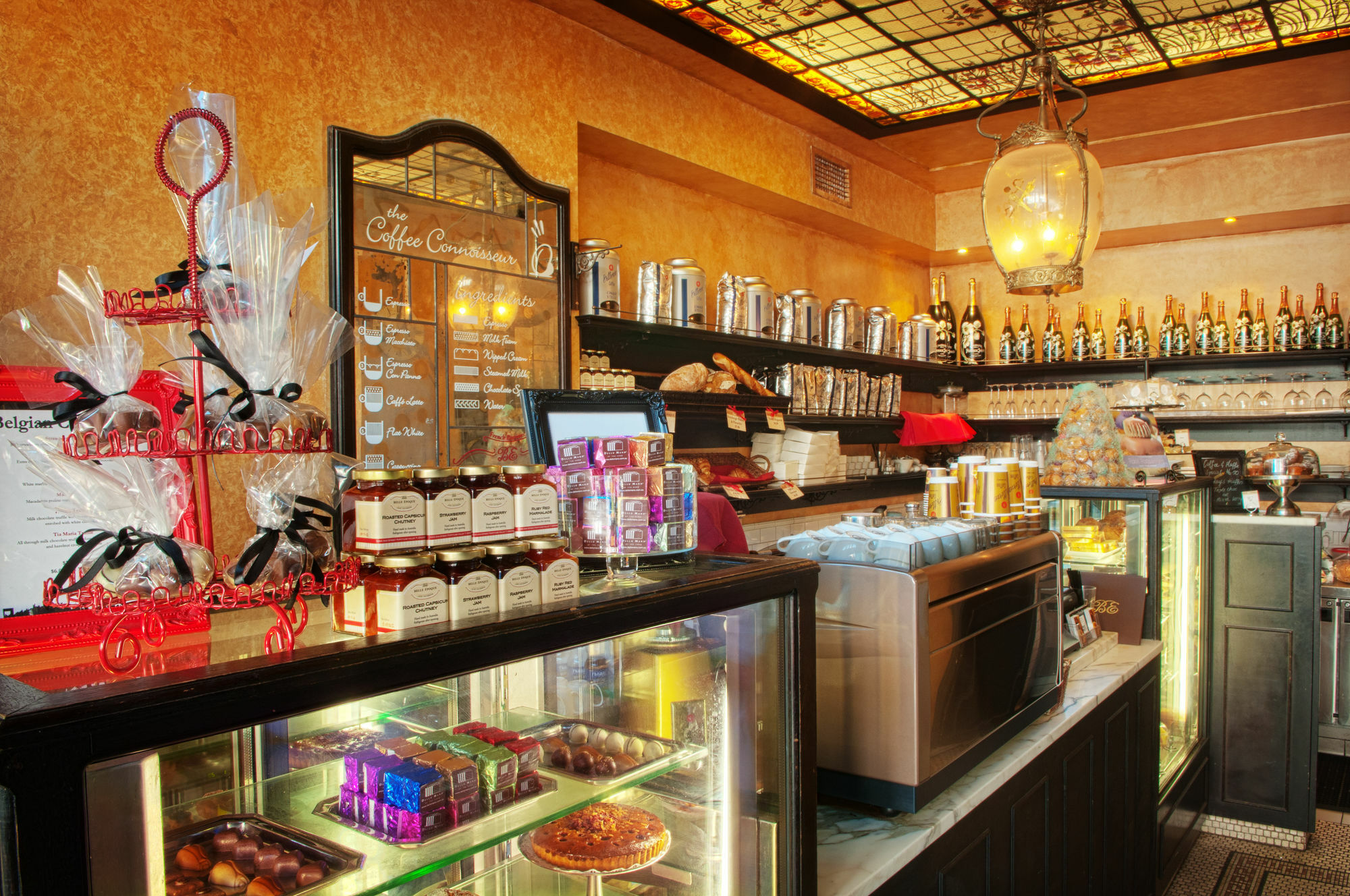 فندق أوفولو ذا فالي بريسباين بريزبين المظهر الخارجي الصورة A pastry shop in Paris