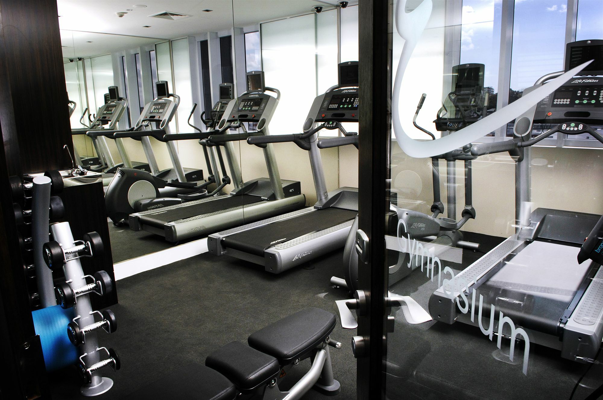 فندق أوفولو ذا فالي بريسباين بريزبين المظهر الخارجي الصورة A gym