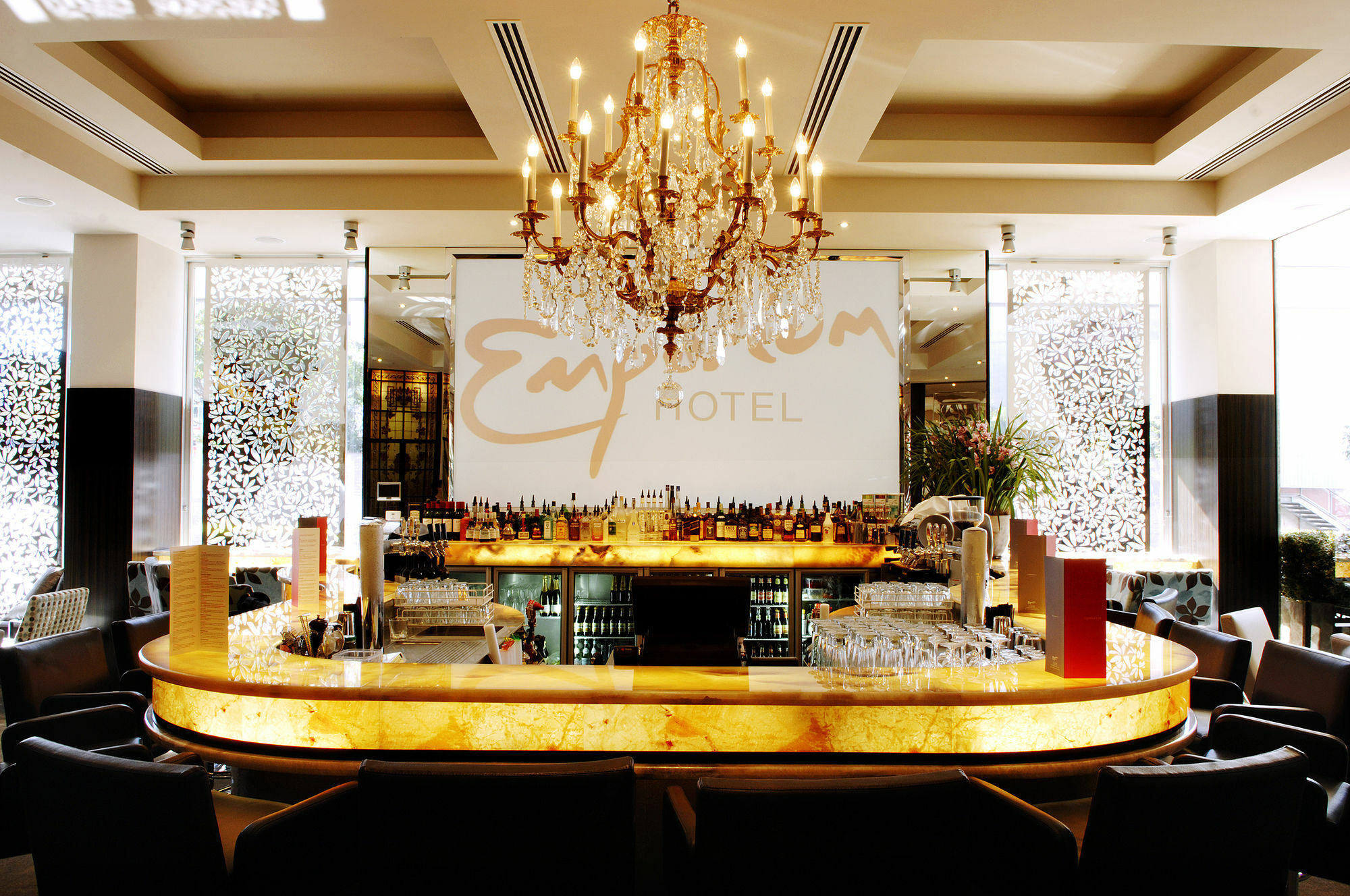 فندق أوفولو ذا فالي بريسباين بريزبين المظهر الخارجي الصورة The bar at the hotel